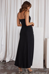 Stand Out Twist Detail Maxi Dress Black