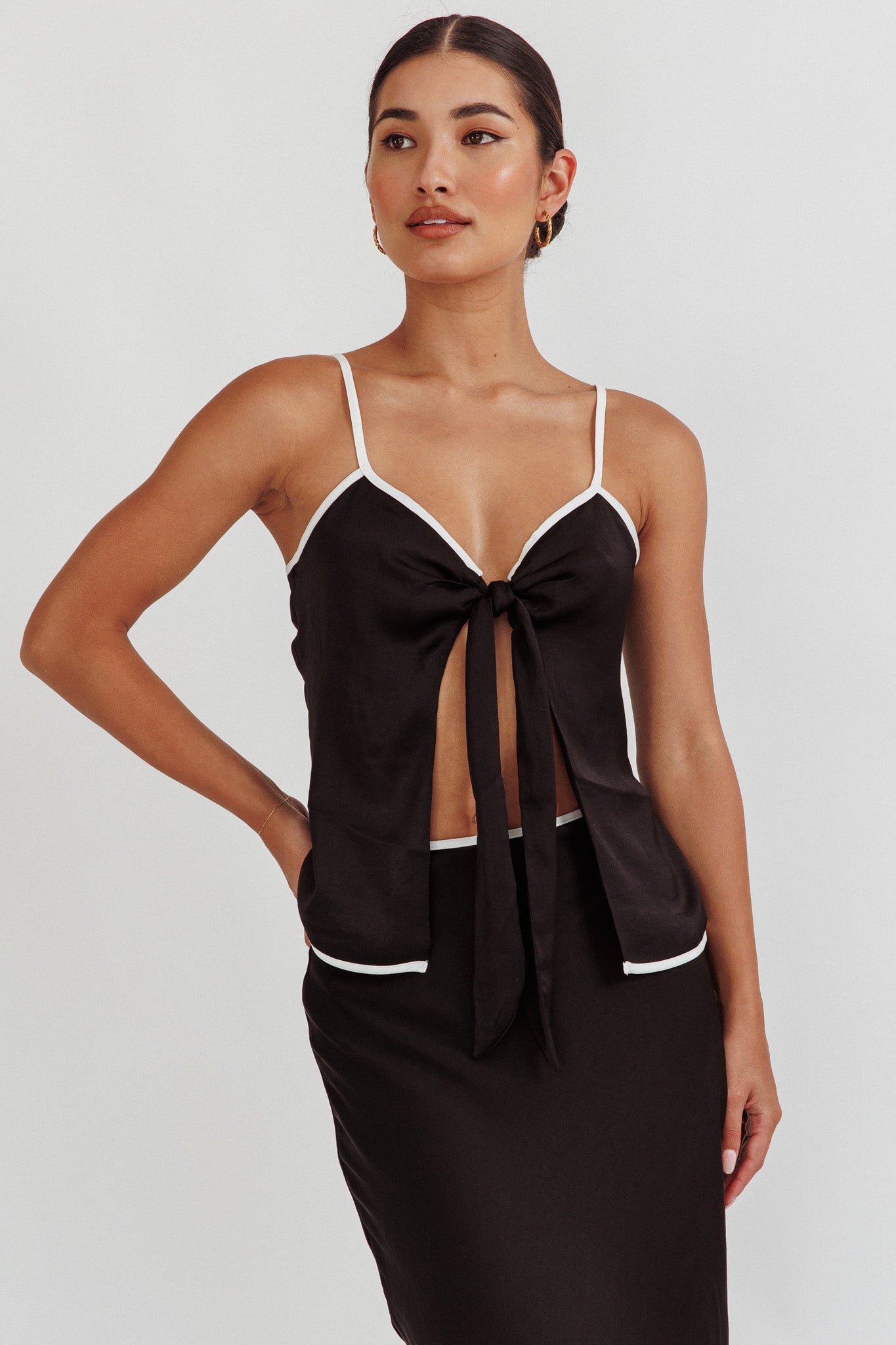 Only One Tie Front Top Black