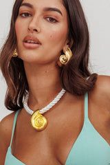 Thrones Spiral Shell Rope Necklace Gold