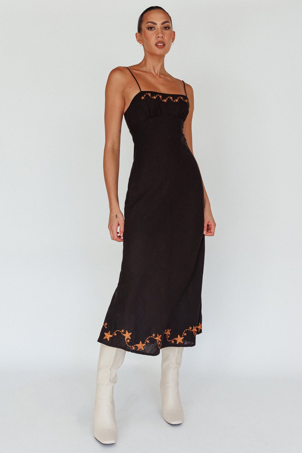 Star Garden Embroidered Midi Dress Black