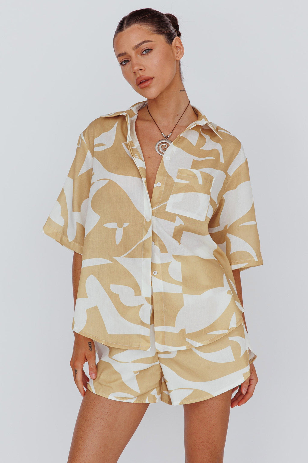 On Vacay Button-Up Shirt Print Yellow